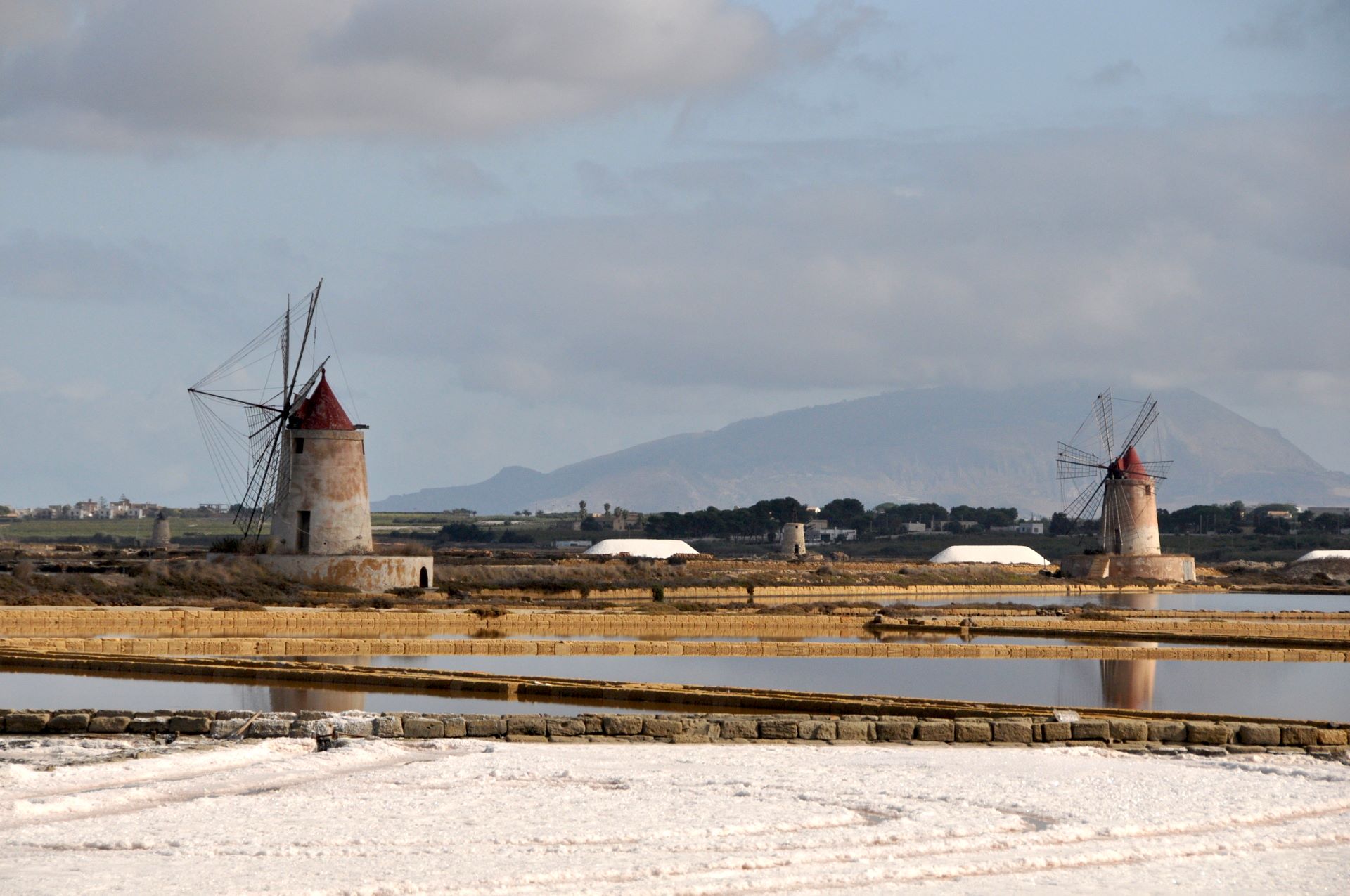 Saline della Laguna Marsala (Photo license: CC BY 2.0)